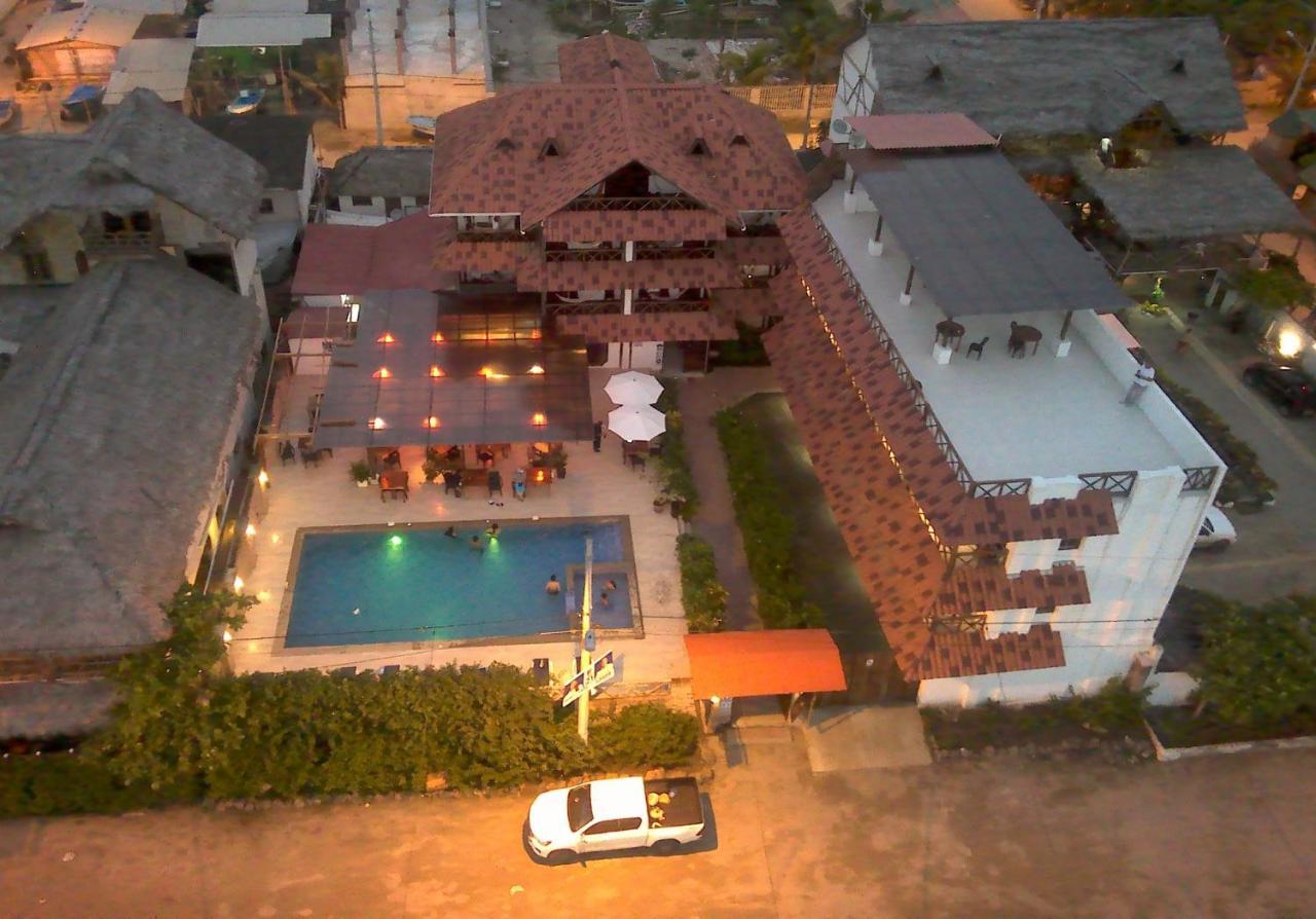 Hotel La Vista Canoa Bagian luar foto