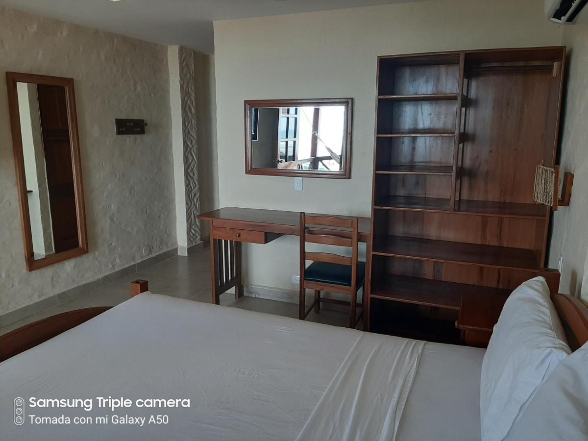Hotel La Vista Canoa Bagian luar foto